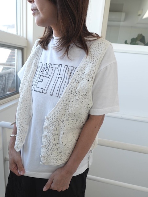 <select>crochet vest