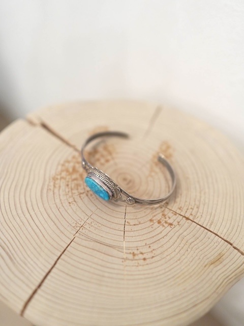 ＜Indian Jewelry＞turquoise flower silver frame bangle