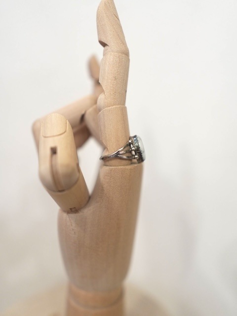 ＜Indian Jewelry＞HowliteRing