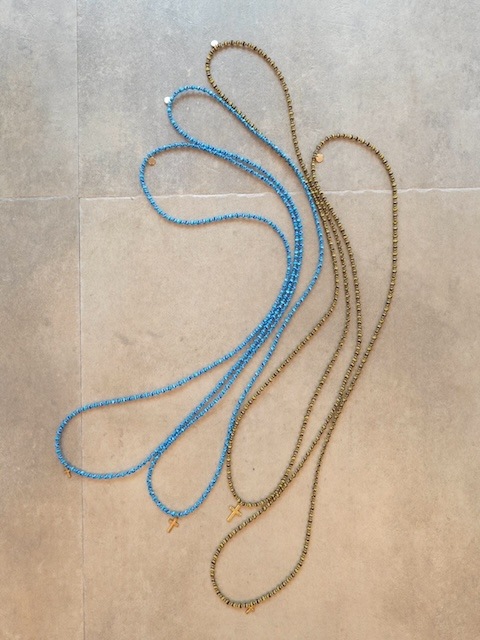 <select>mexican necklace