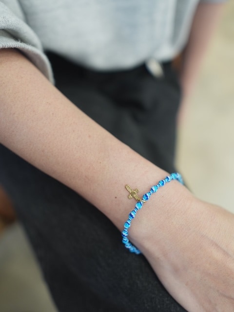 <select>mexican bracelet