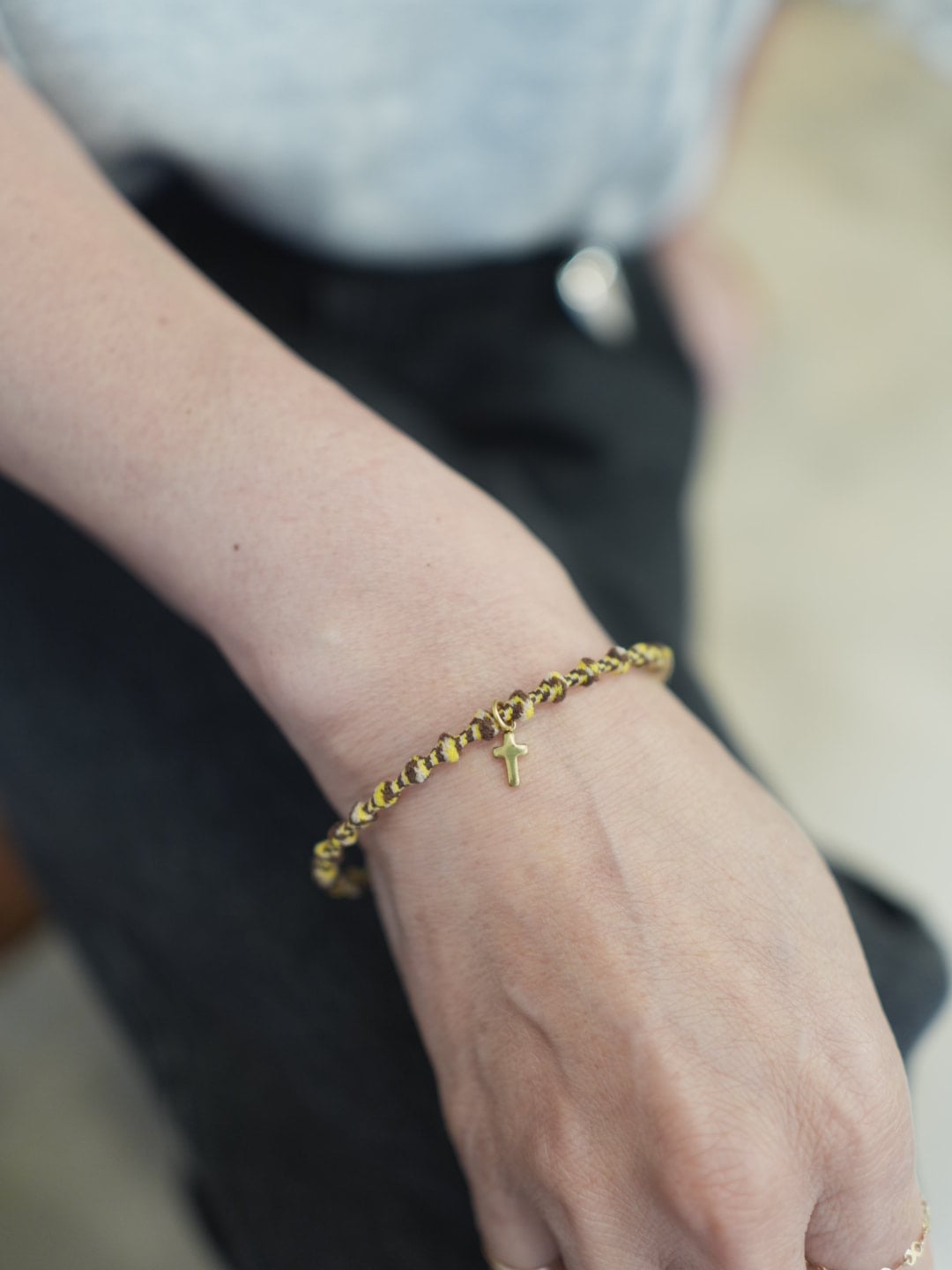 <select>mexican bracelet
