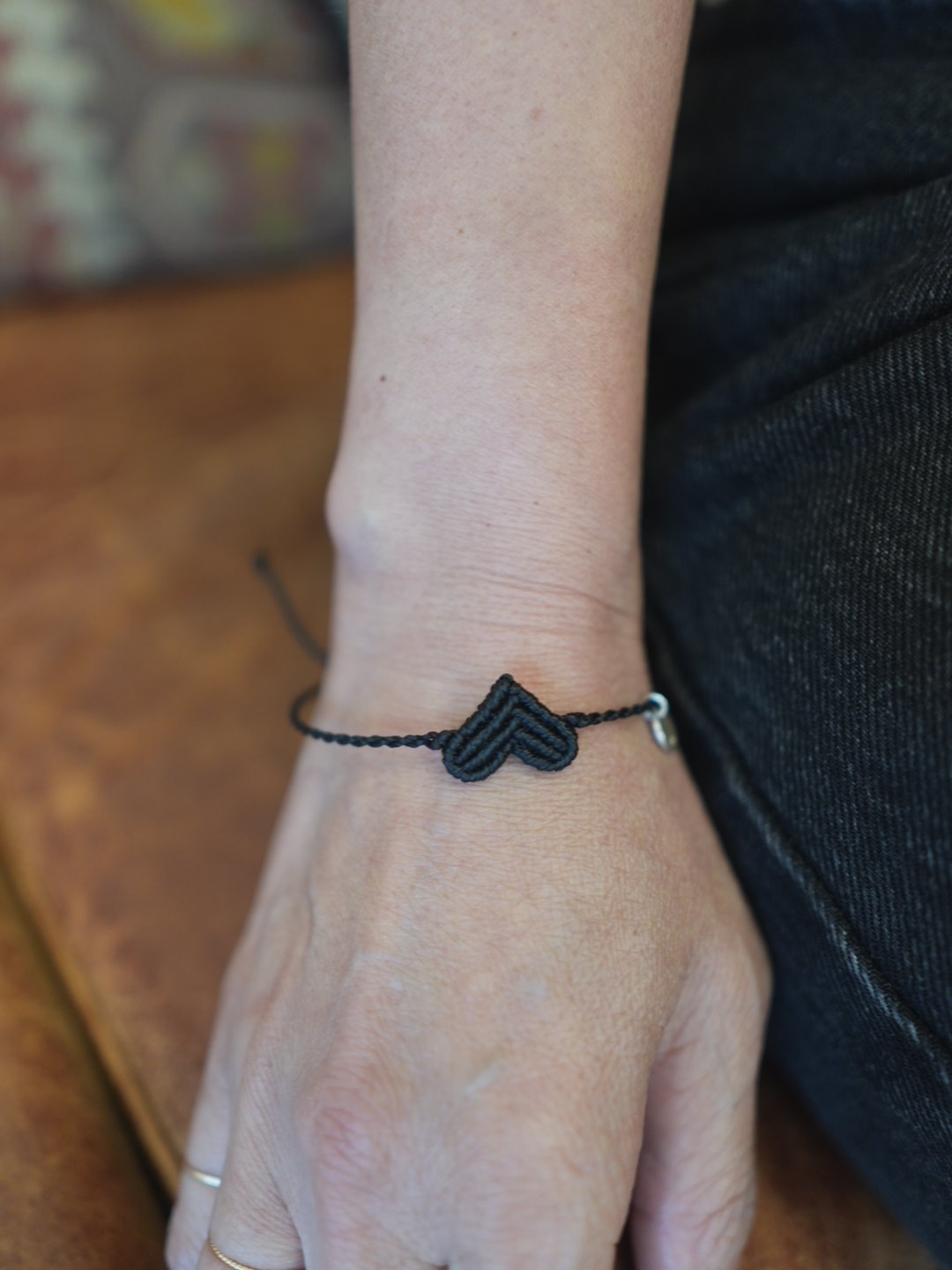 <select>wax code macramebracelet