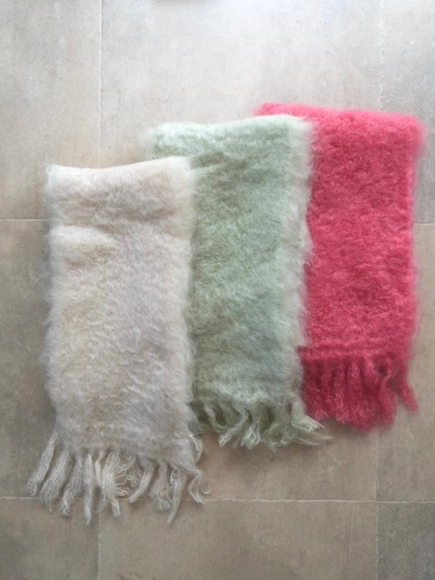 ＜select＞mohair wool muffler
