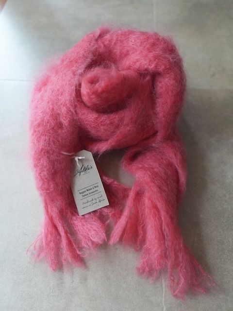 ＜select＞mohair wool muffler