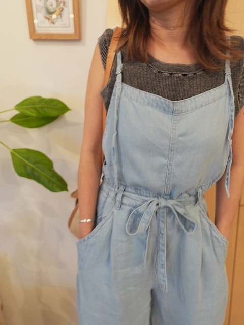 <select>lyocell denim salopette