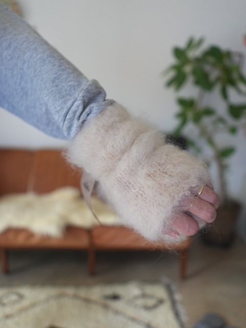 ＜select＞mohair wool arm warmer