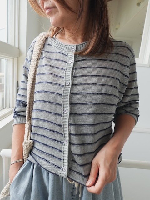 ＜select＞border cardigan