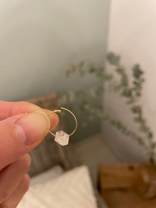 ＜Treasured Friends＞HerkimerHoopPierce M