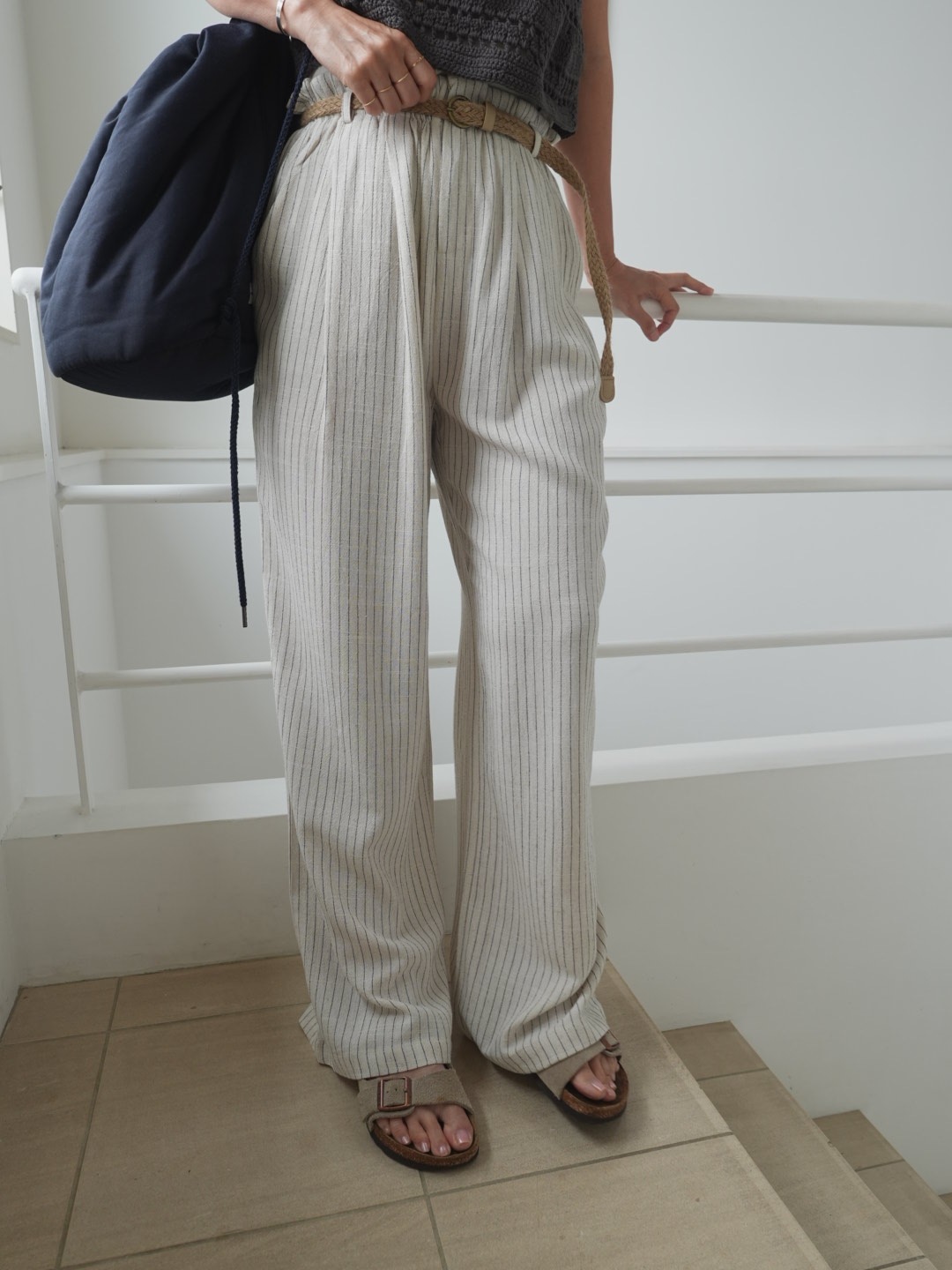 <select>stripe linen tuck wide easy pants