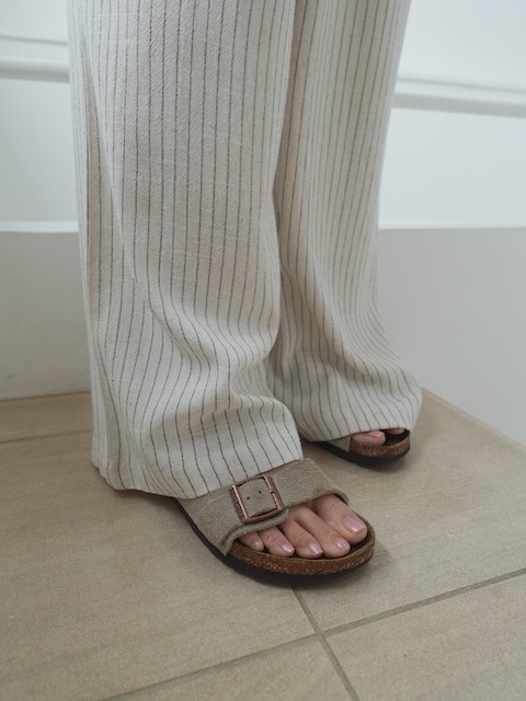 <select>stripe linen tuck wide easy pants