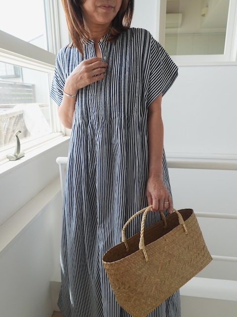 ＜select＞pin tuck dress