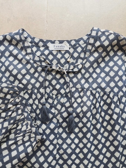 ＜select＞rhombus print dress