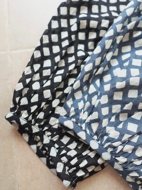 ＜select＞rhombus print dress
