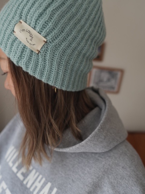 ＜I'm Laughy＞The basic knit cap