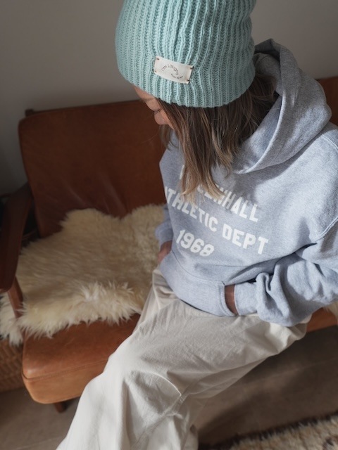 ＜I'm Laughy＞The basic knit cap