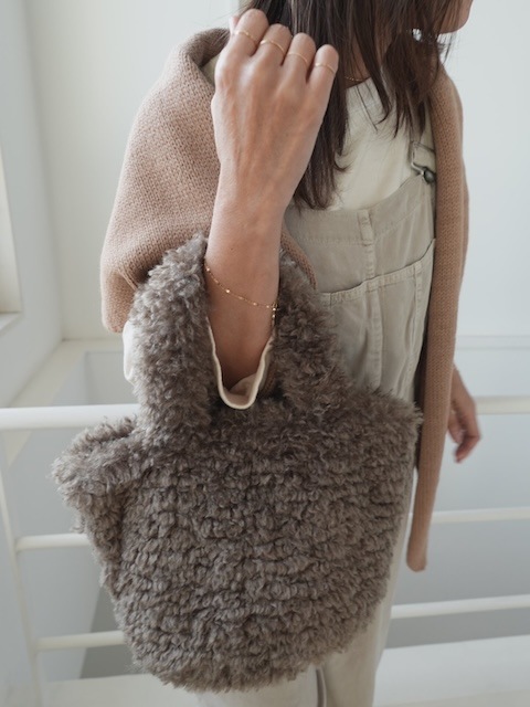 ＜select＞fur totobag