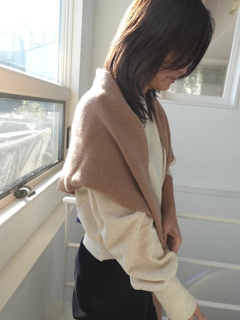 ＜select＞triagle knit headscarf