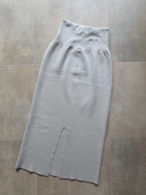 ＜select＞knitＩline skirt