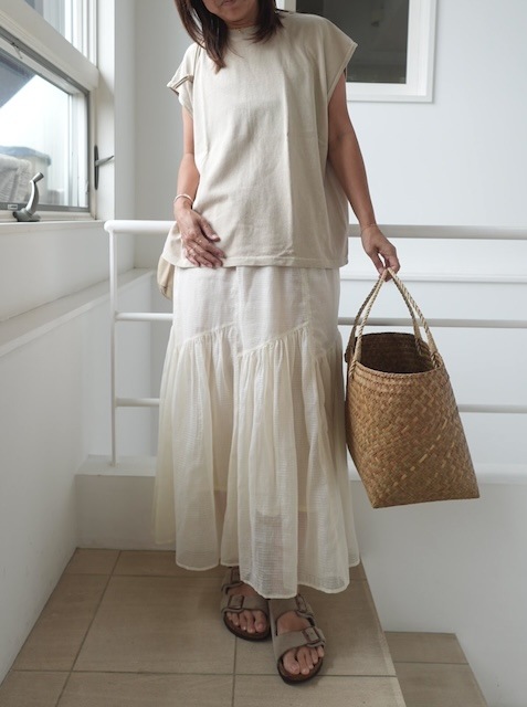 <select>sheer tiered check skirt