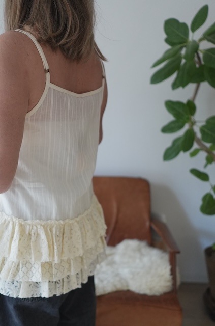 ＜select＞hem lace tops