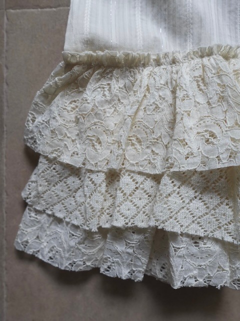 ＜select＞hem lace tops