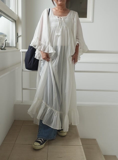 ＜select＞bellsleeve dress