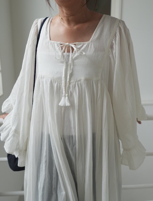 ＜select＞bellsleeve dress