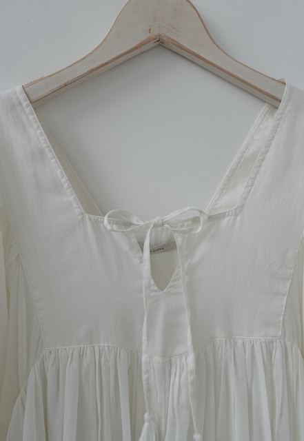 ＜select＞bellsleeve dress