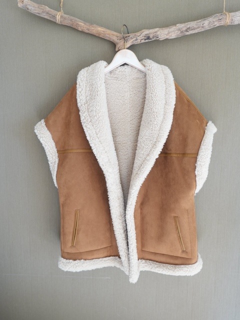 ＜select＞eco mouton reversible vest jacket