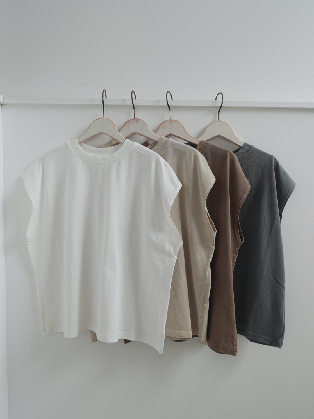 ＜select＞pigment simple french sleeve