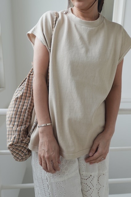 ＜select＞pigment simple french sleeve