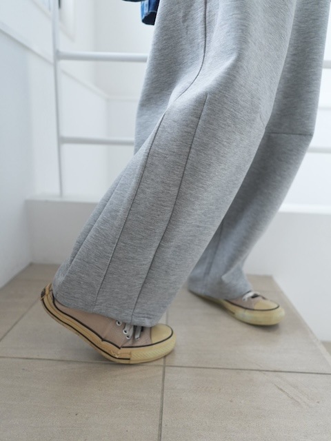 ＜select＞barrel leg pants