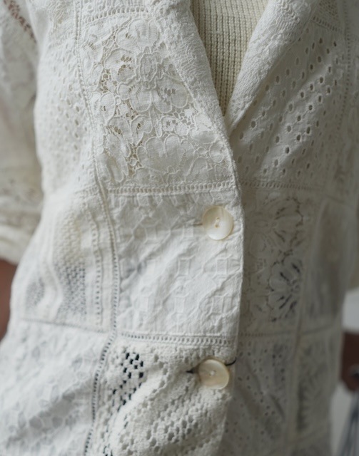 <select>patchwork lace jacket