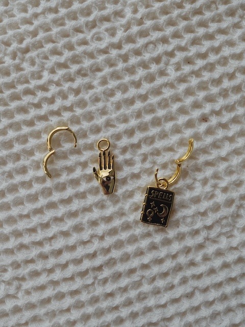 ＜select＞hamsa and spells pierce
