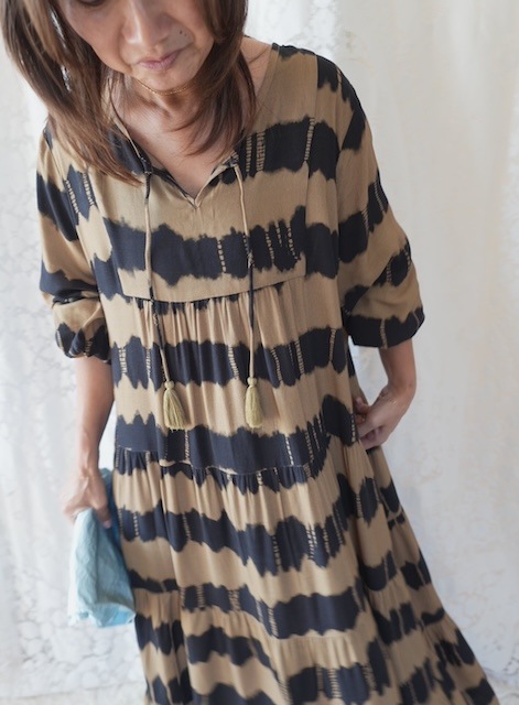 ＜select＞tie dye dress