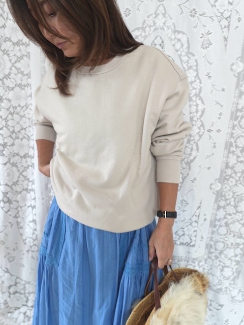 ＜select＞classic crew sweat tops