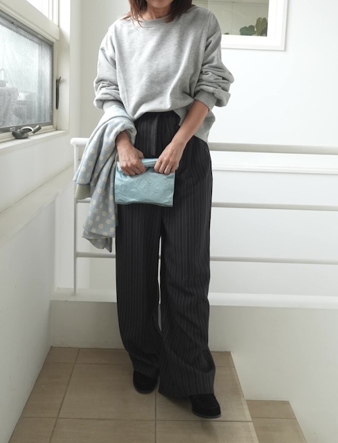 ＜select＞random hem shiny sweat