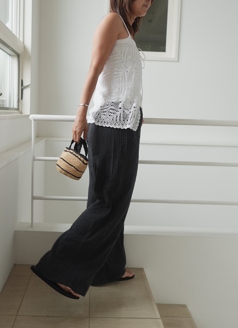 <select>linen easy pants