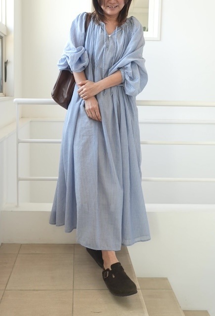 ＜select＞stripe gather dress