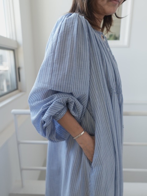 ＜select＞stripe gather dress