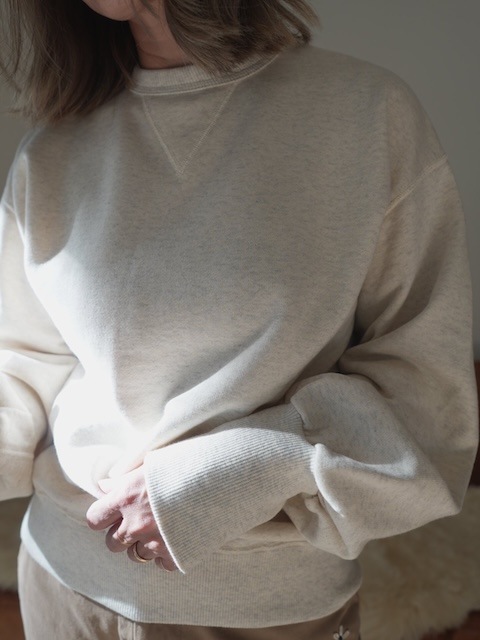 ＜select＞V-Gusset sweat