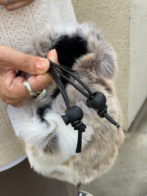 ＜helen moore＞drawstring vegan fur porch