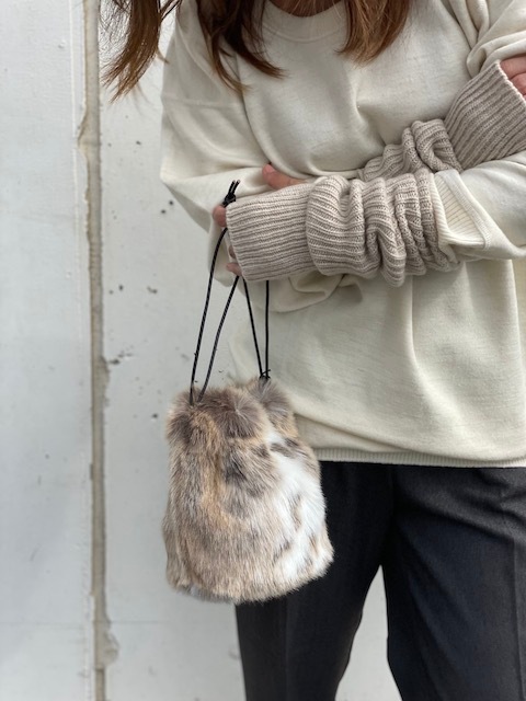＜helen moore＞drawstring vegan fur porch