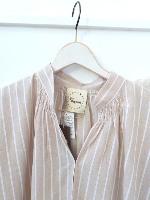 ＜select＞linen mix french sleeve blouse