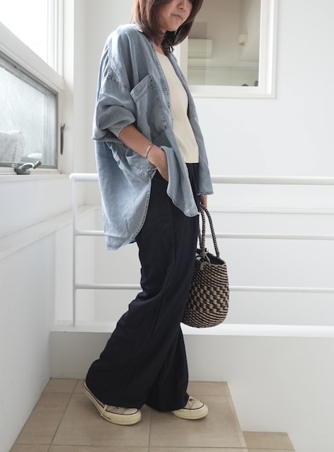 ＜select＞tencel denim shirring cuff hirt