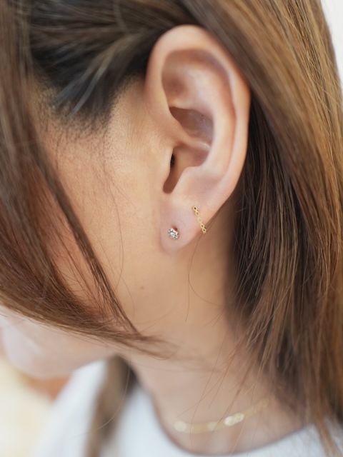 ＜Indian Jewelry＞silver flowers petit pierce