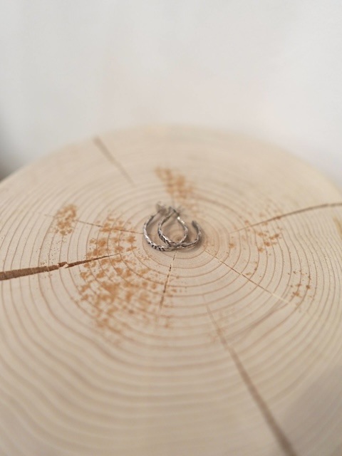 ＜Indian Jewelry＞navajo half hoop pierce