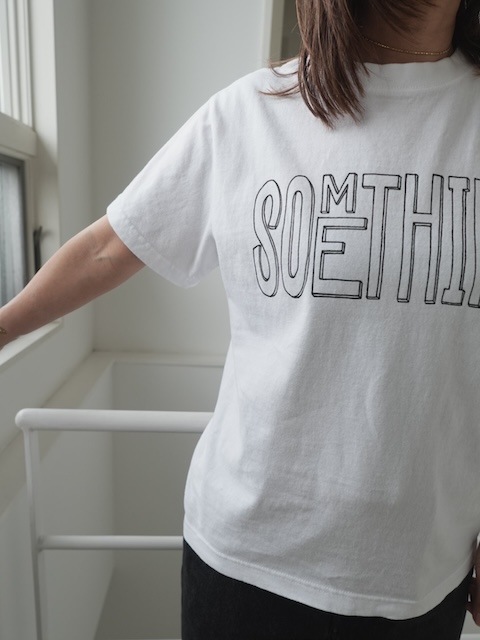 ＜select＞something tee