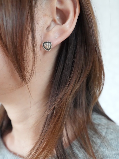 ＜Indian Jewelry＞silver heart plate pierce